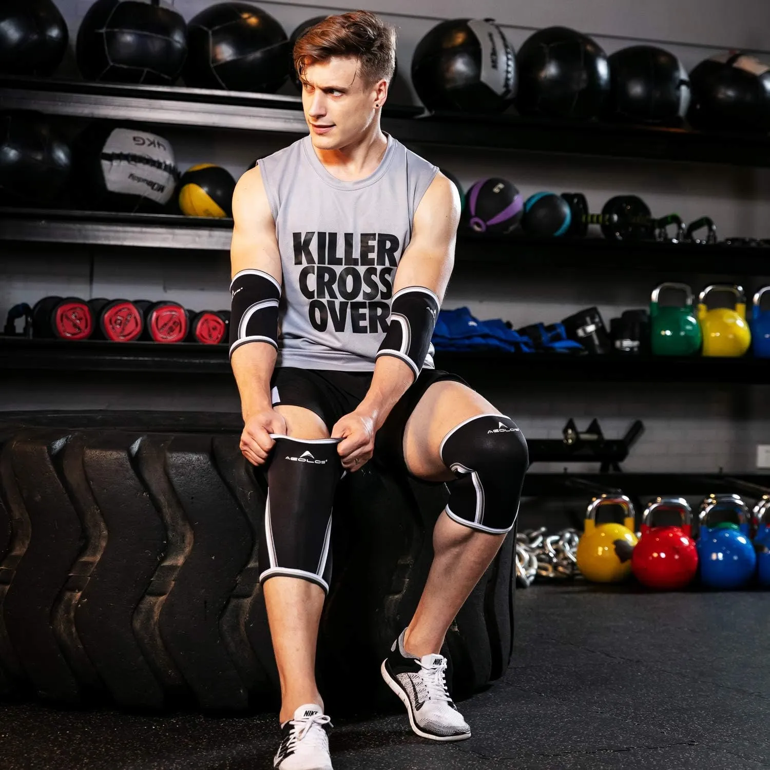 AEOLOS Knee Sleeves (1 Pair)7mm Compression Knee Braces for Heavy-Lifting,Squats,Gym and Other Sports (Small, Black)